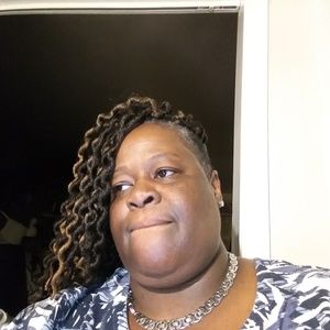 Meet your Posher, Rhonda